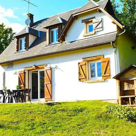 Charmante Maison De *