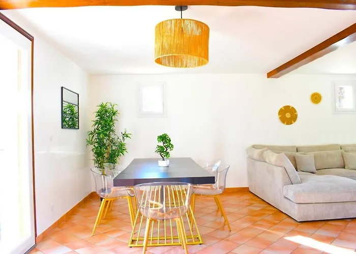 Charmante Maison De Ferrières Hébergement de vacances