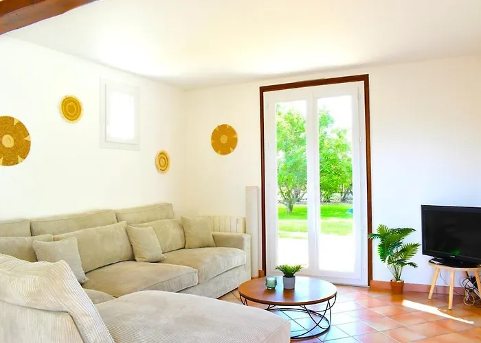 Hébergement de vacances Charmante Maison De Ferrières