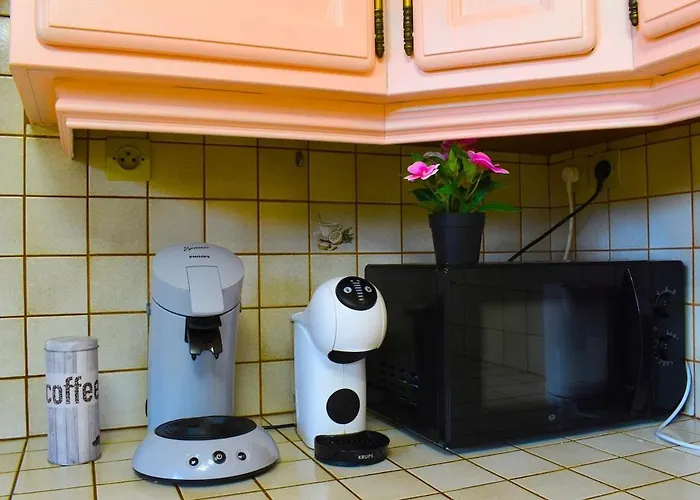 Holiday home Charmante Maison De Ferrieres-Haut-Clocher